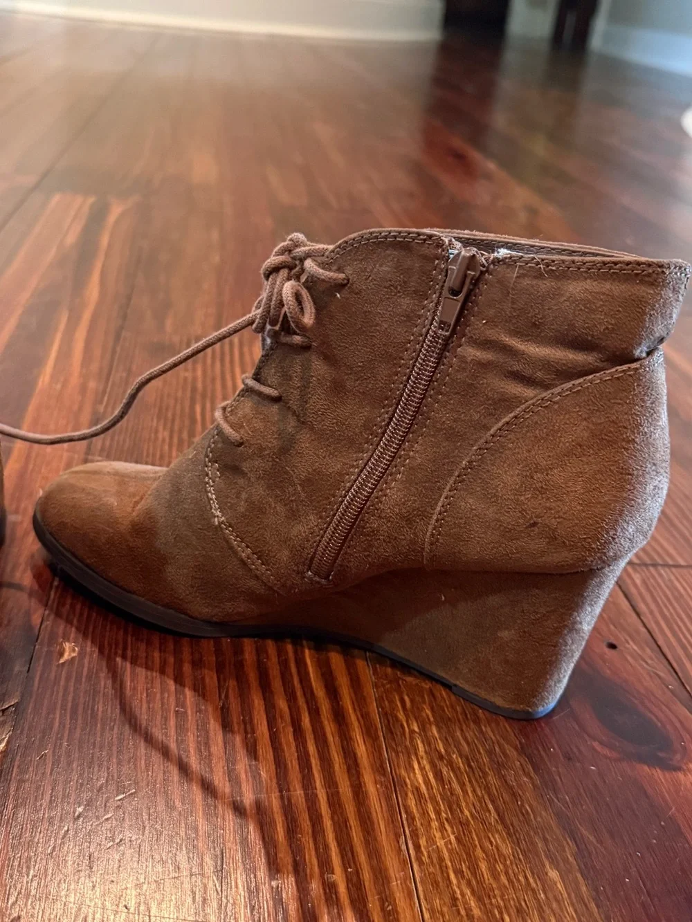 Women’s Lace-Up Wedge Booties - Brown